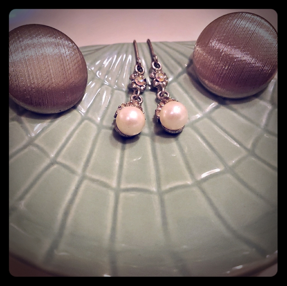 Button and Pearl earrings